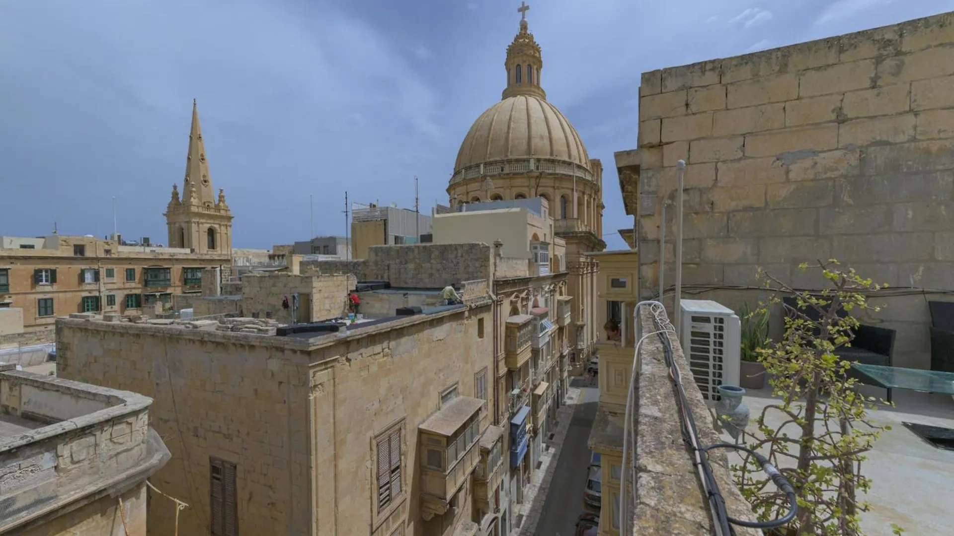 New 1 Bedroom Apartment In Valletta City Centre With Terrace And Views