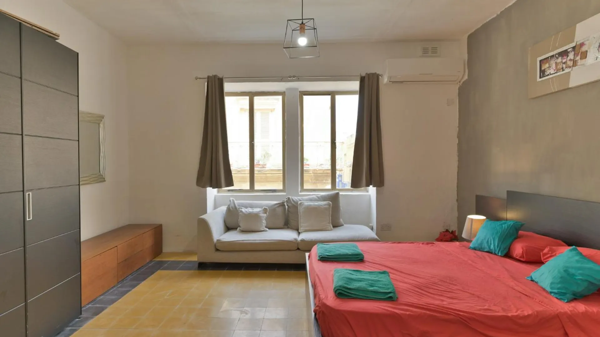 New 1 Bedroom Apartment In Valletta City Centre With Terrace And Views Malta